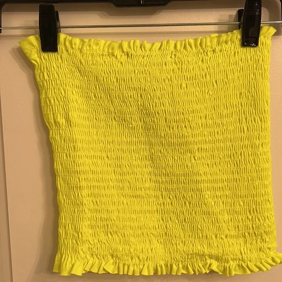 NWT Gab Kate smocked yellow tube top - Picture 5 of 6